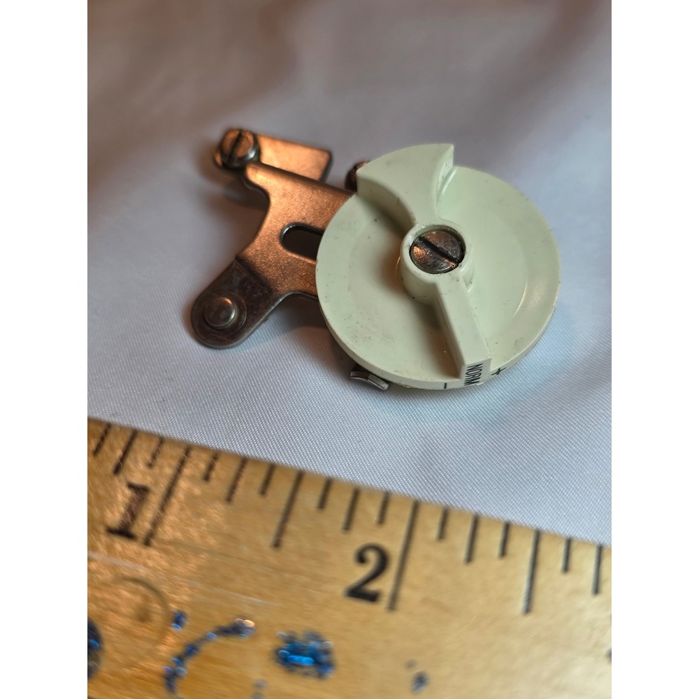 Singer 714 Sewing Machine Replacement Part Tension Dial Bracket Assembly